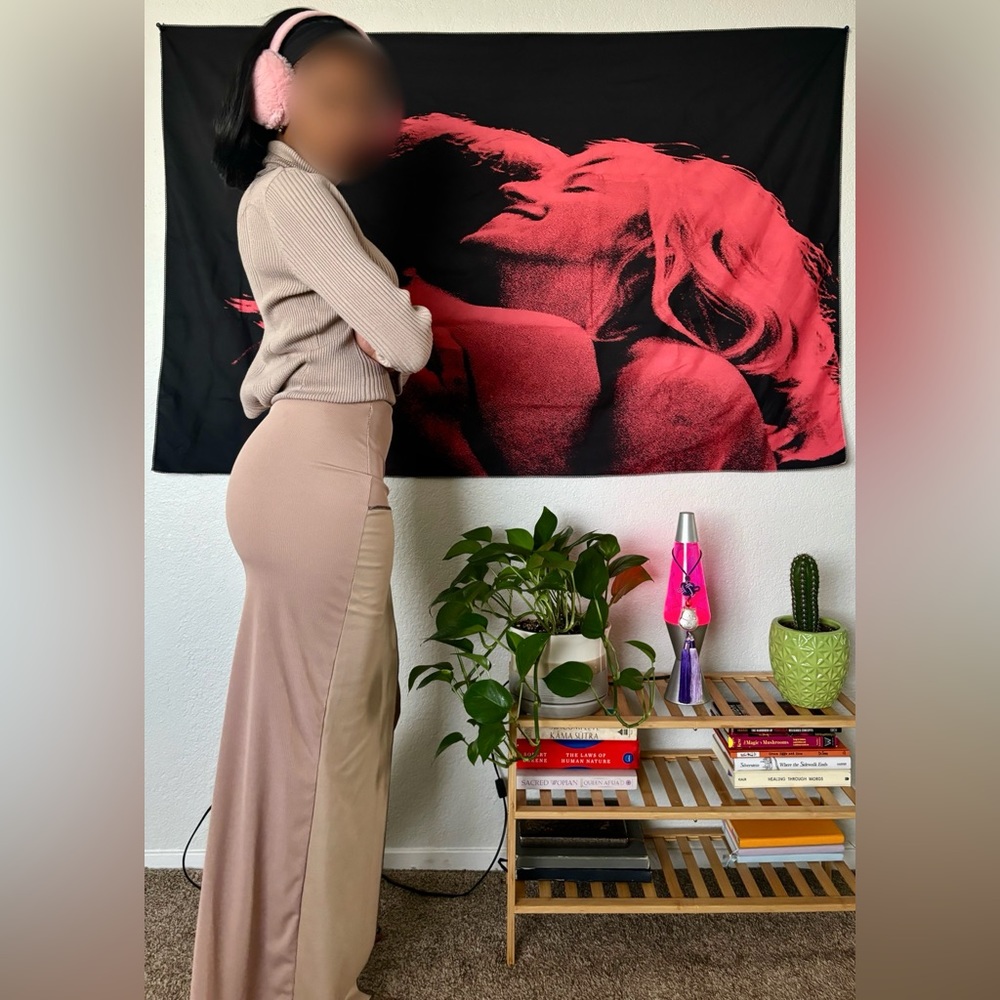 PrettyLittleThing | Shape Stone Panel Overlock Seem Split Maxi Skirt